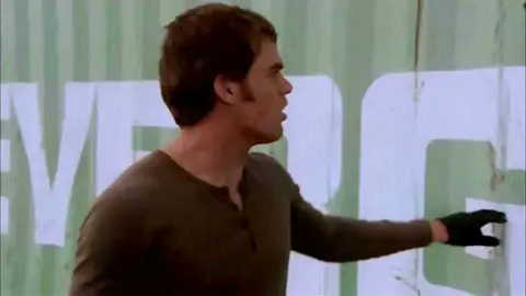 Dexter - Cargo Scene at 00:34 — DOAKES