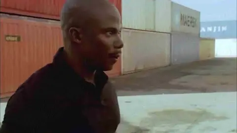 Dexter - Cargo Scene at 00:48 — DEXTER
