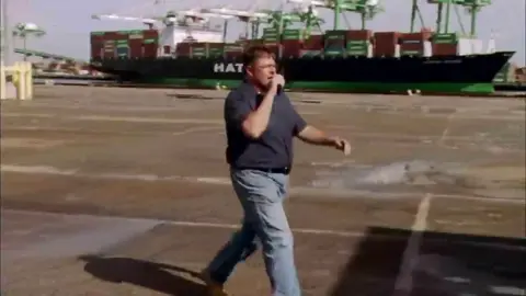 Dexter - Cargo Scene at 01:07 — DOAKES